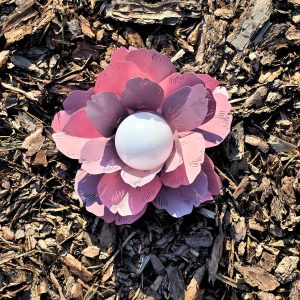 Dekoracyjny lampion kwiat wycięty laseorowo