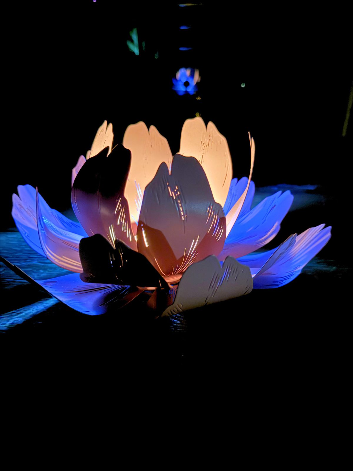 kwiatowy lampion do postawienia