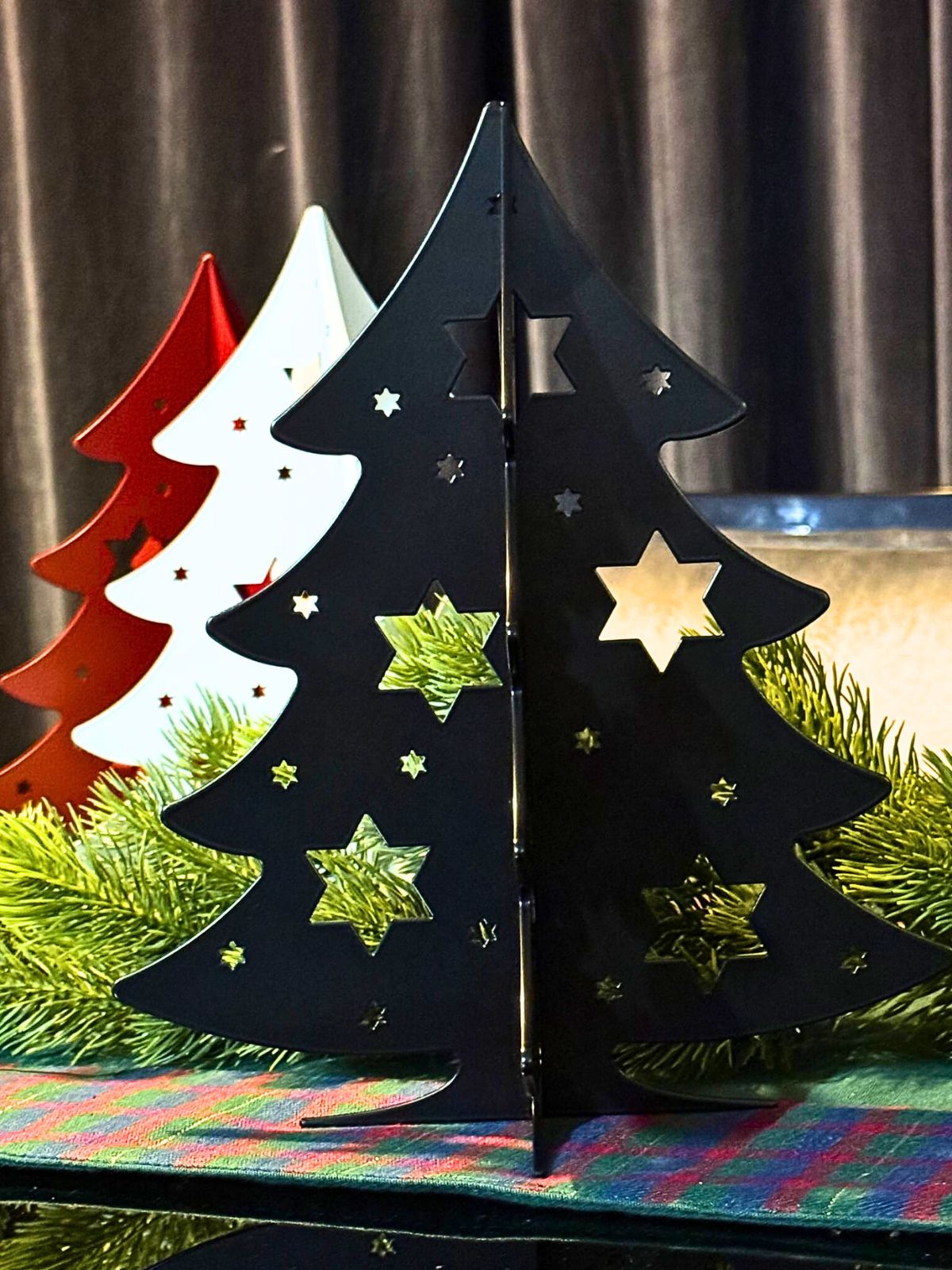 choinka-swiateczna-ciekawa-dekoracja