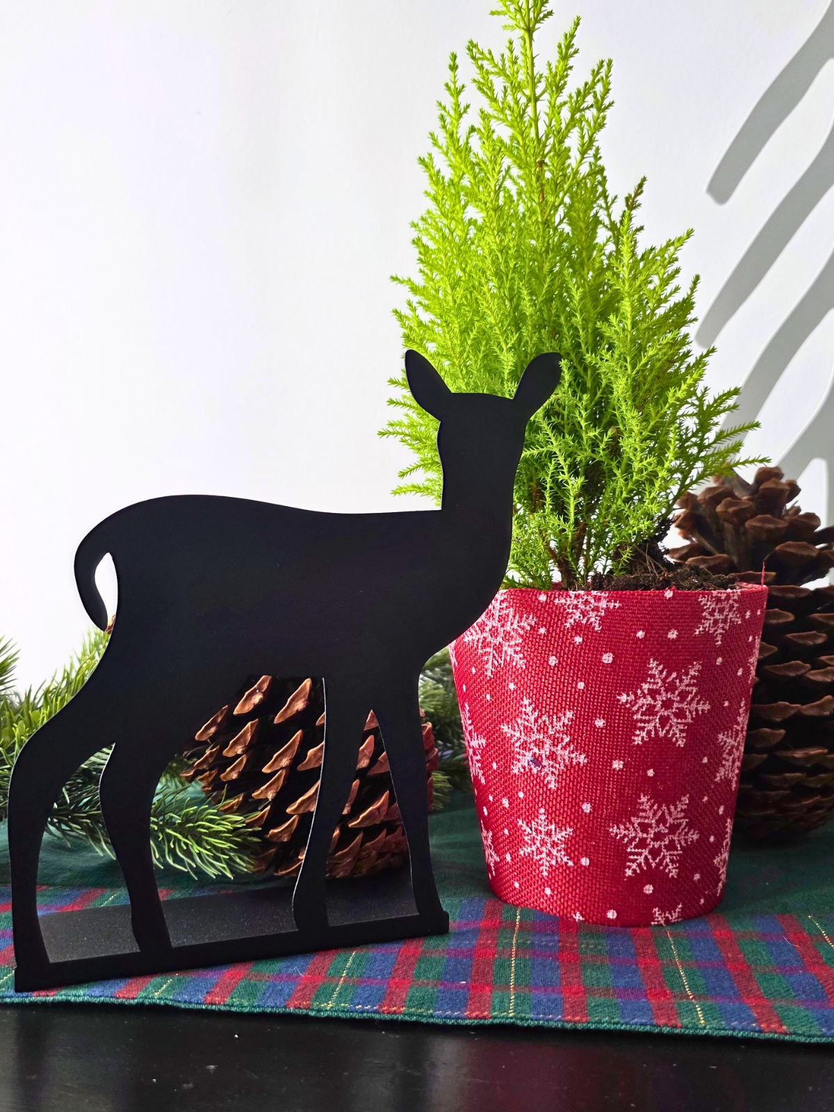 ozdoba-na-boze-narodzenie-do-stroika-na-polke-sarna