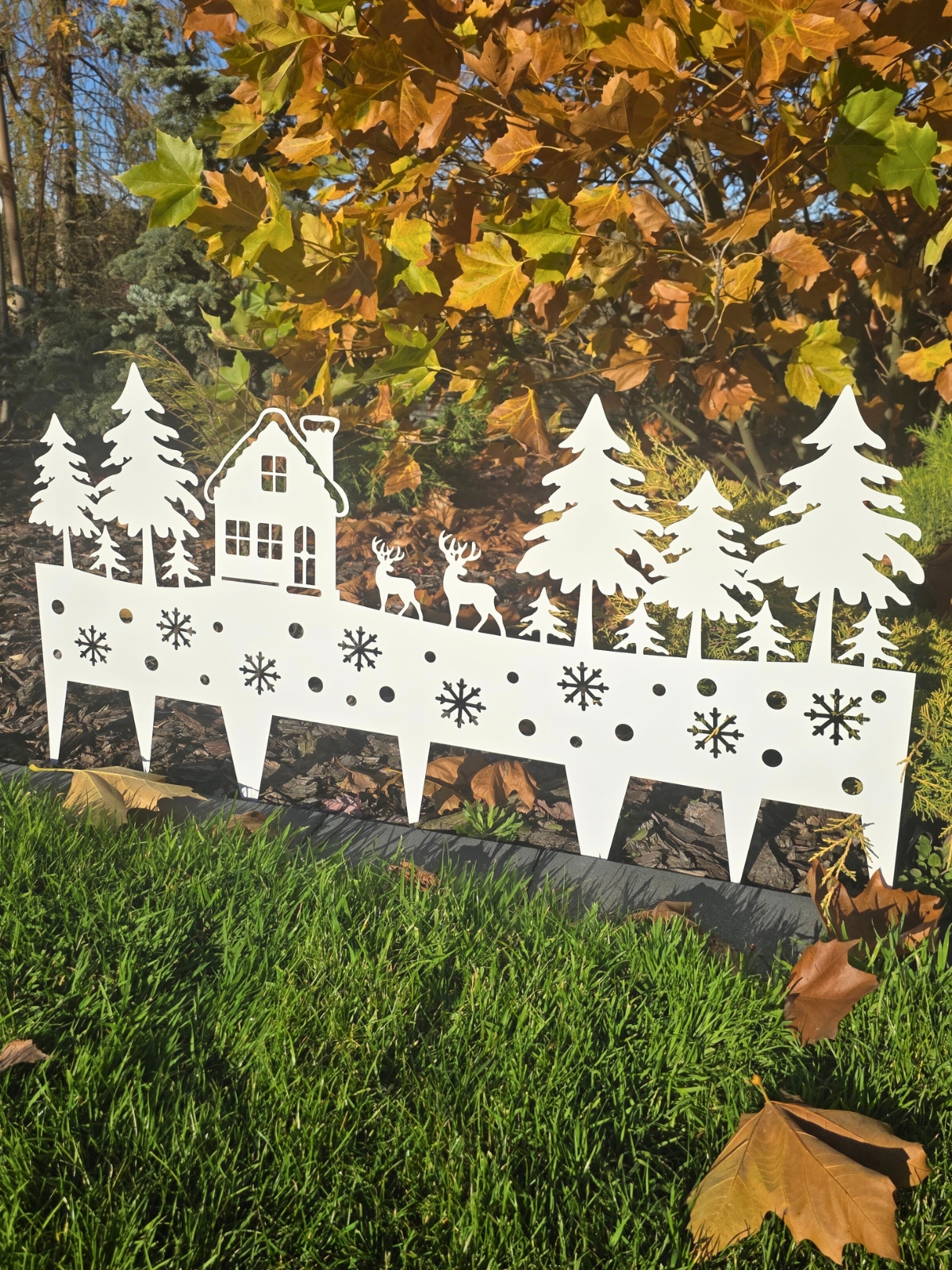 scenka-zimowa-dekoracja-swiateczna-do-ogrodu-wbijana-ozdoba-na-boze-narodzenie