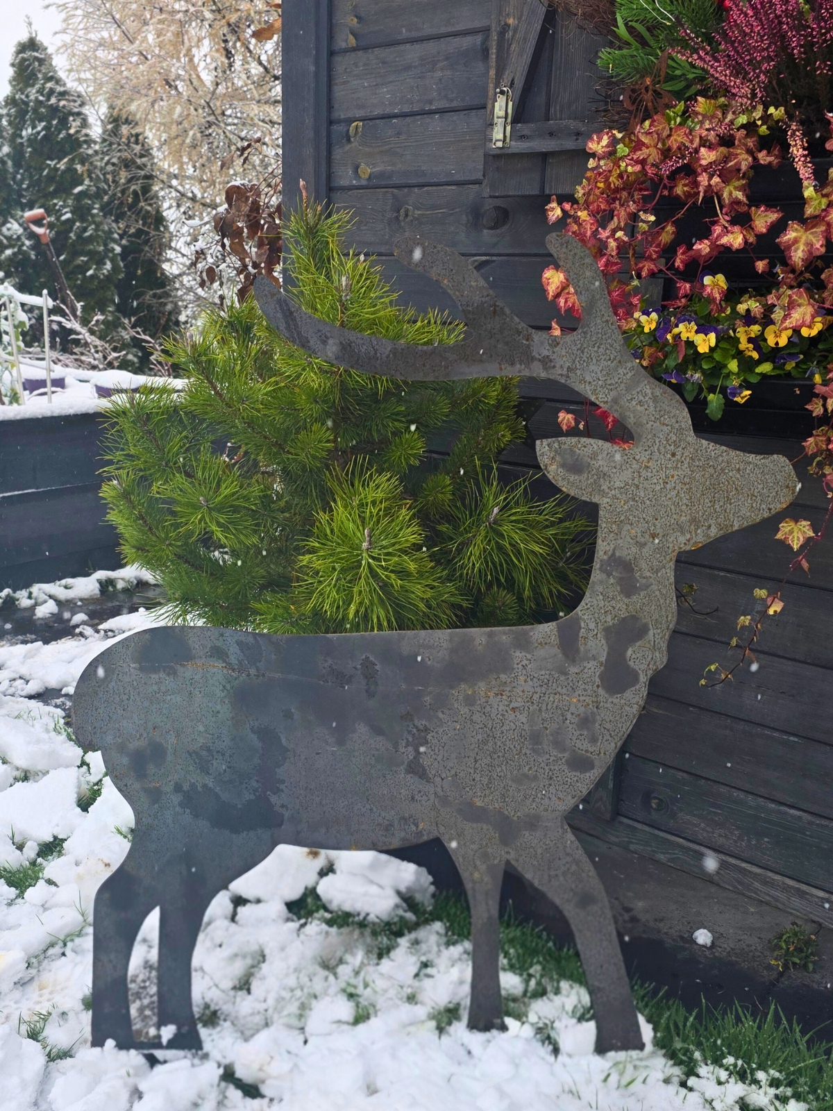 renifer-ozdoba-zimowa-corten-do-ogrodu-na-taras